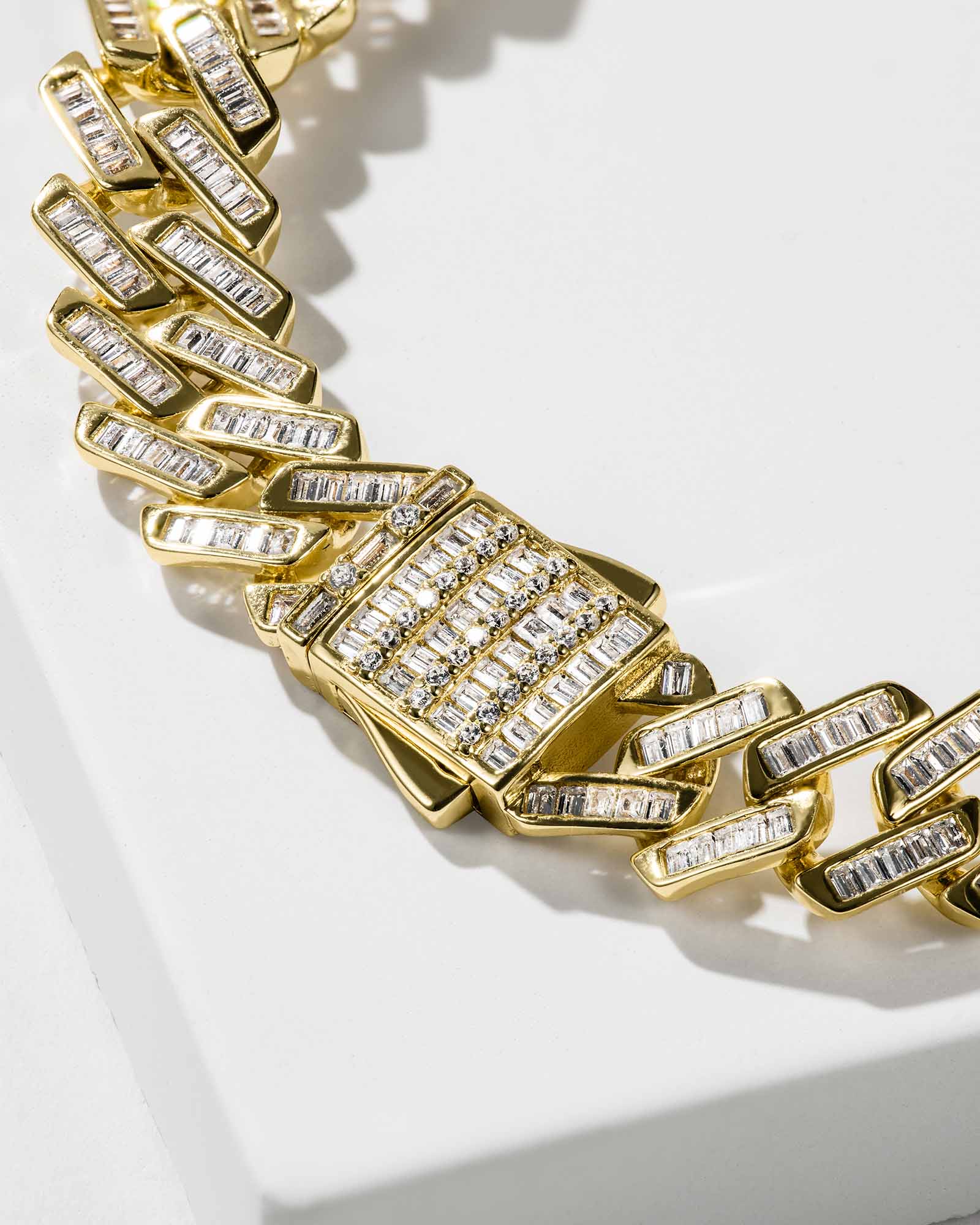 Byzylyk me zinxhir kuban - 8420200