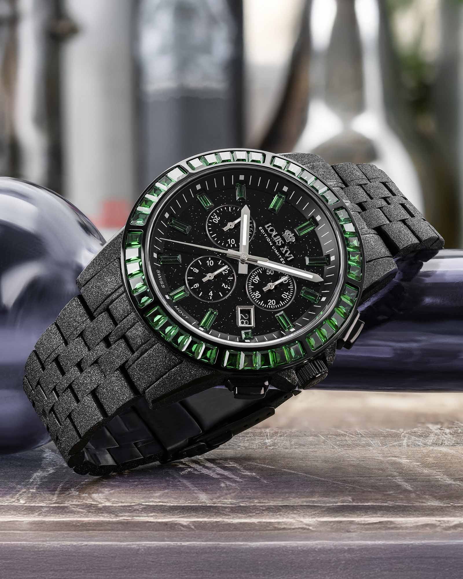 Majesté Frosted Iced Out 1182 Emerald Green - 43mm-LOUIS XVI