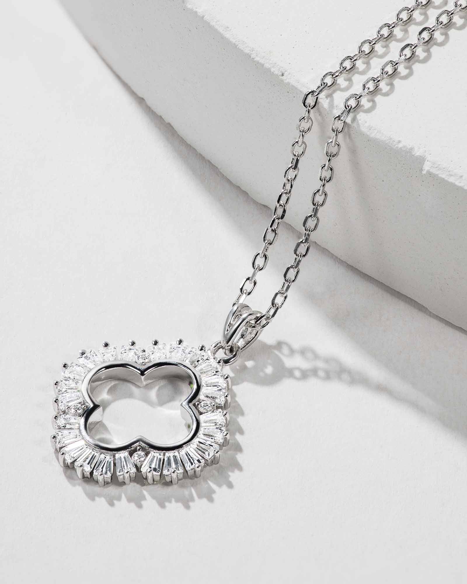 Quatrilobe ogrlica - 8132000