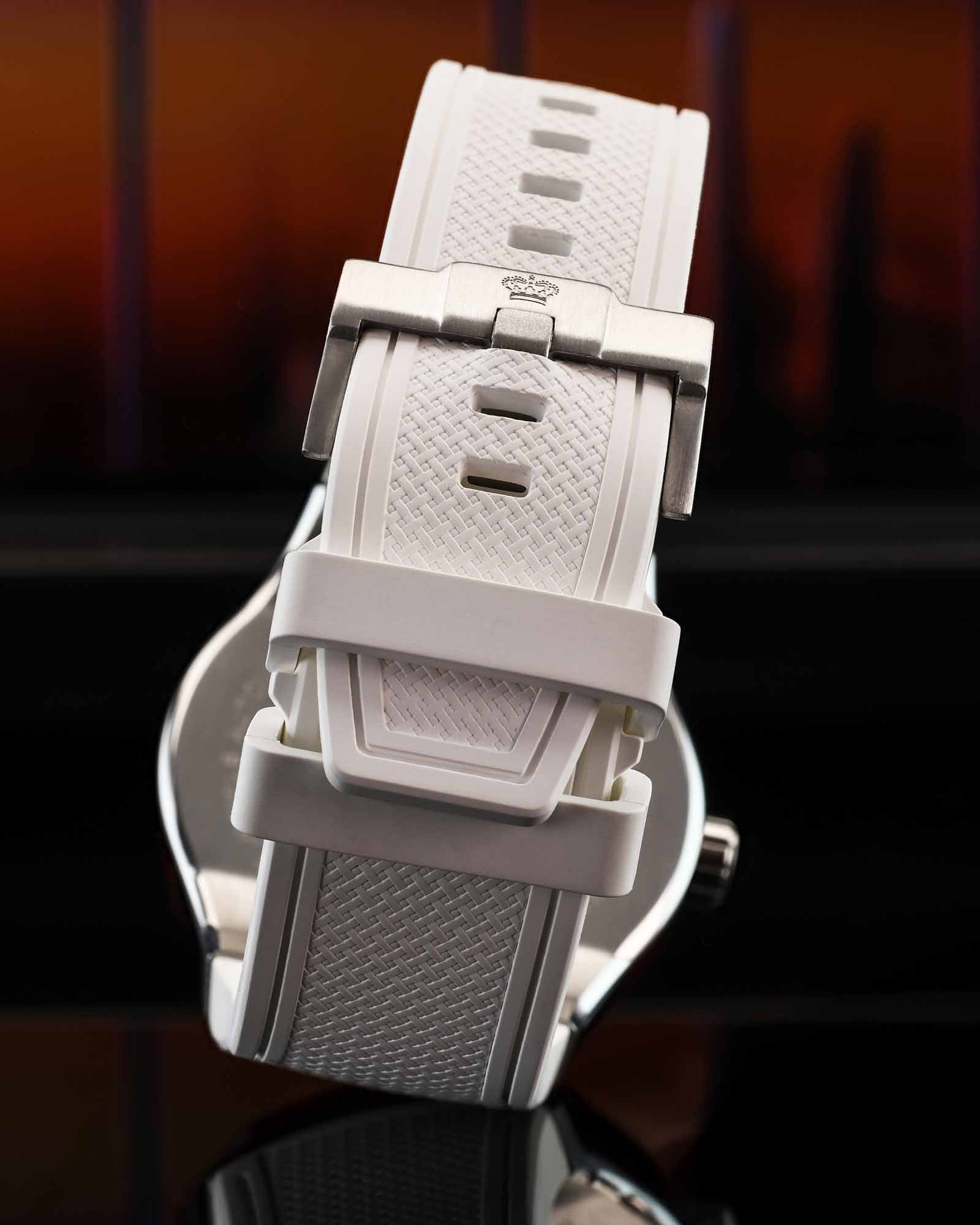 La Lumière Glass Automatic Ref. 3890 – Ruby Red