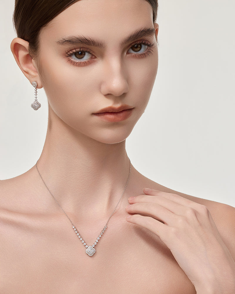 Éternelle Fleur Blanche Halskette - 8332100