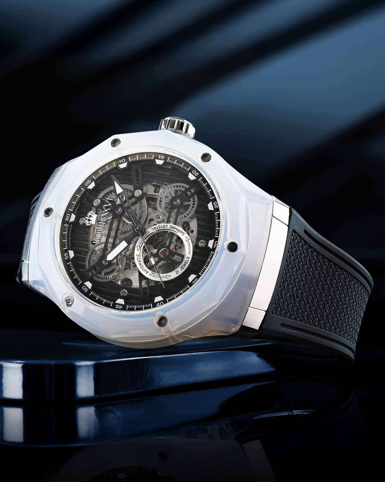 La Lumière Glass Automatic Ref. 3821 – Milky White