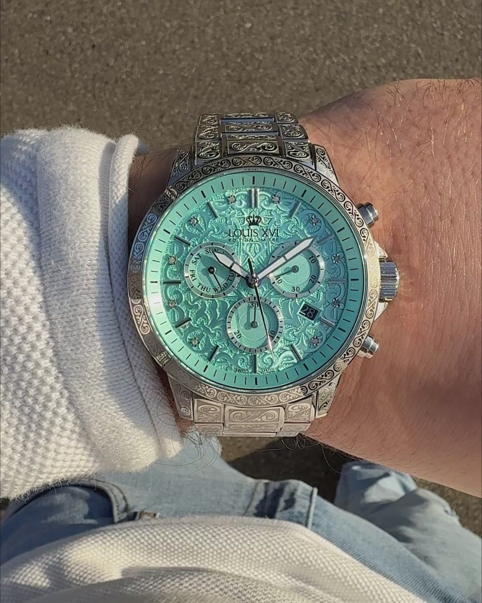 Elegant Silver Minty Green Watch - Palais Royale Collection