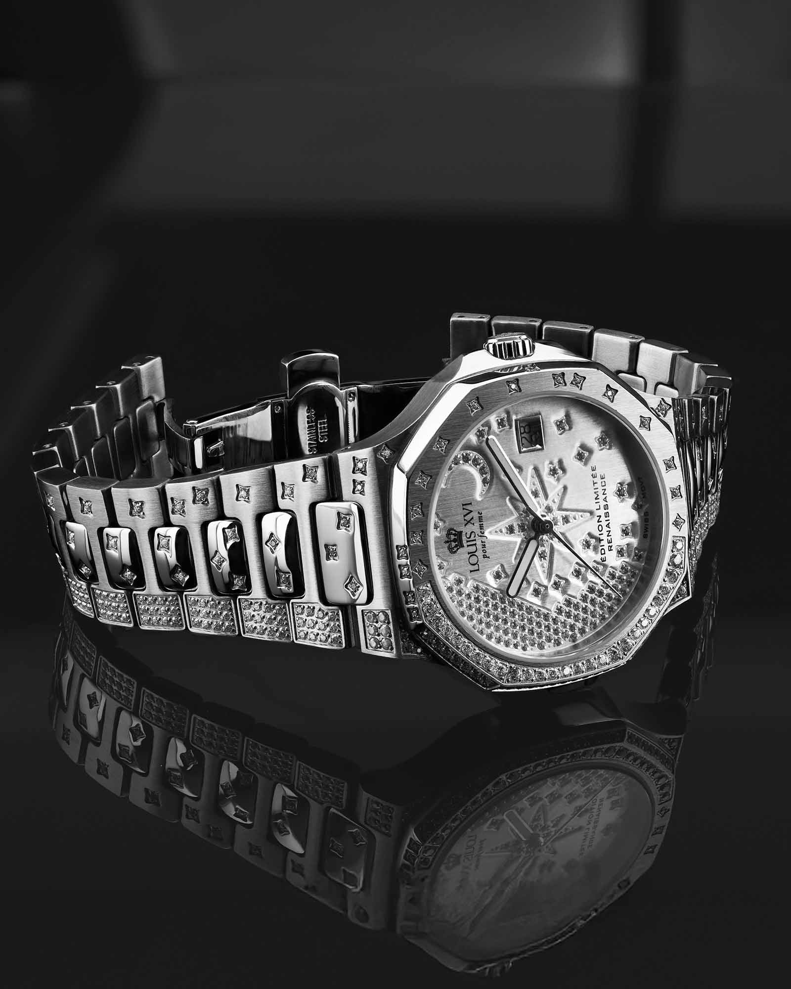 Renaissance Femme 6120 - 35mm